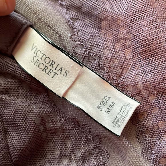 ‼️FREE SHIPPING‼️Body By Victoria Bralette By VS Size M/M - Picture 8 of 9